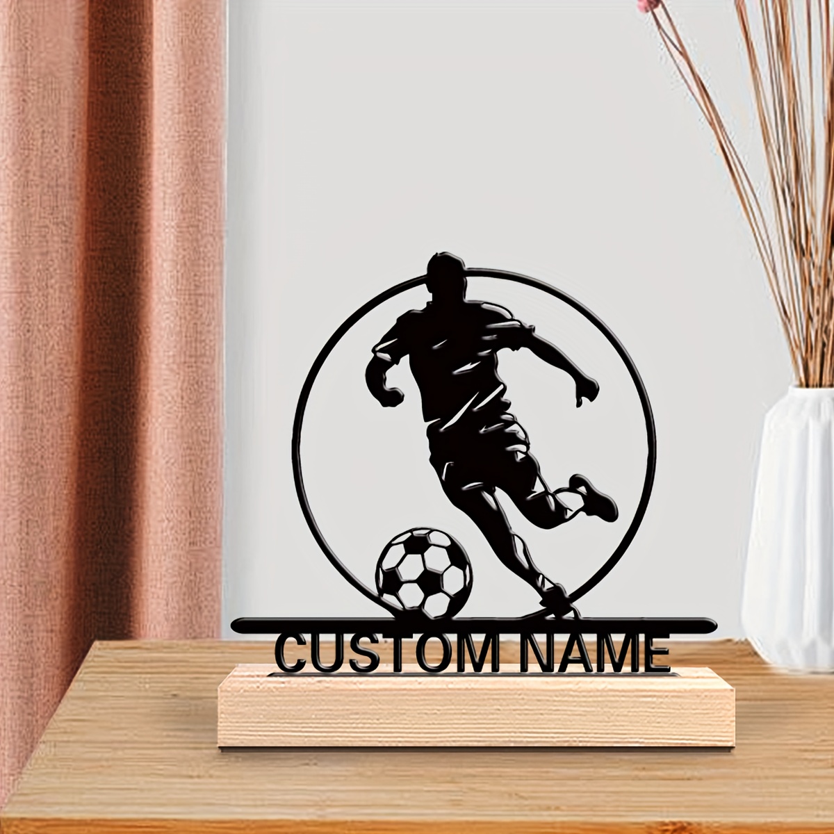 Custom Soccer Player Metal Sta - Home Office Ideas recension och pris