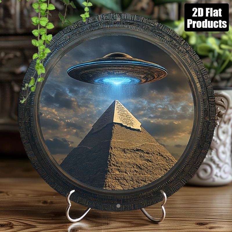 Pyramid UFO Theme Round Alumin - Home Office Ideas recension och pris